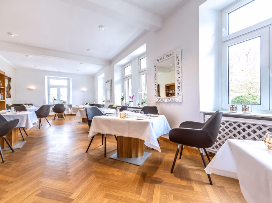 Laudensacks Parkhotel & Retreat - Luxushotel Bad Kissingen - Gourmet Restaurant - Tisch Reservierung